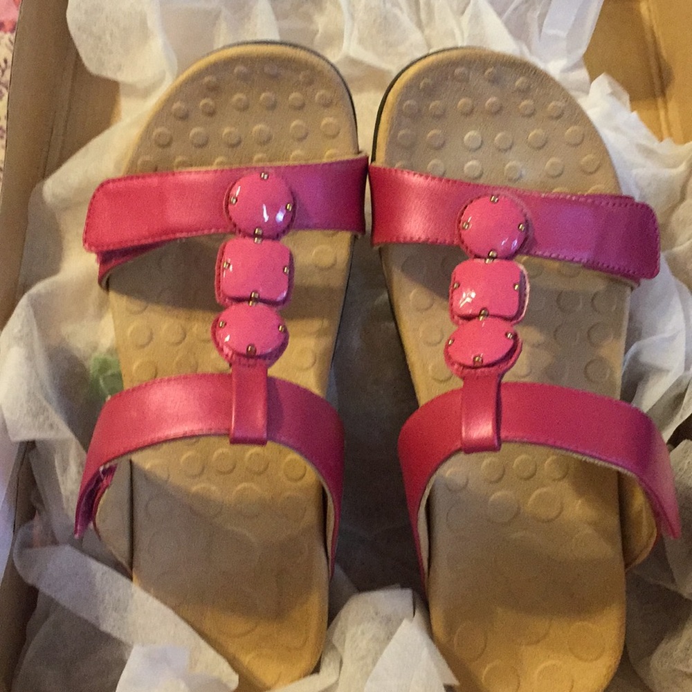 Orthaheel Vionic Technology Womens Strappy sandals